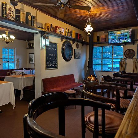 The Historic Hogsback Inn Exterior foto